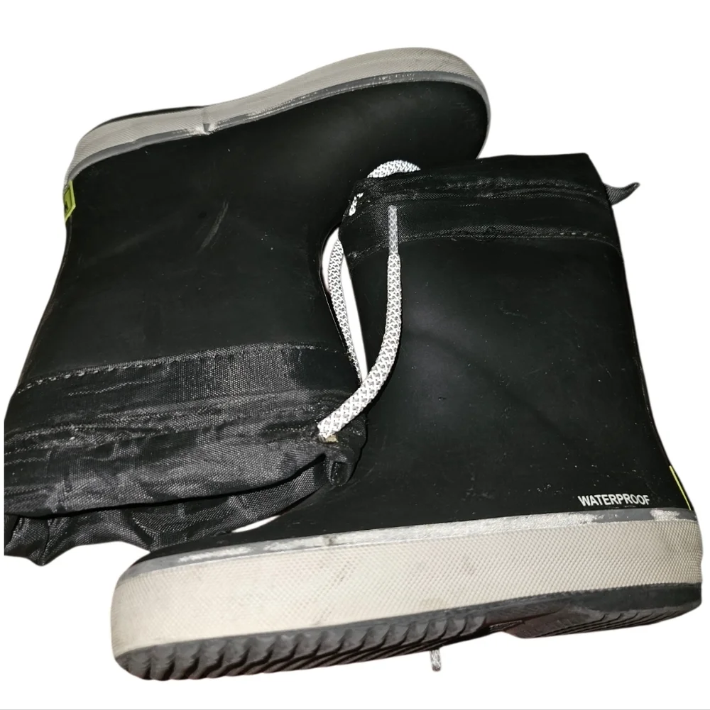 Western Chief Black and White Rain Boots
